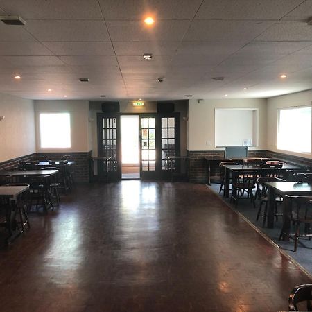 The Pheasant Inn Dunstable Ngoại thất bức ảnh
